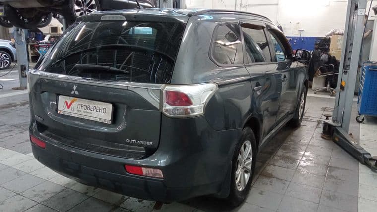 Mitsubishi Outlander, 2013 - вид 2