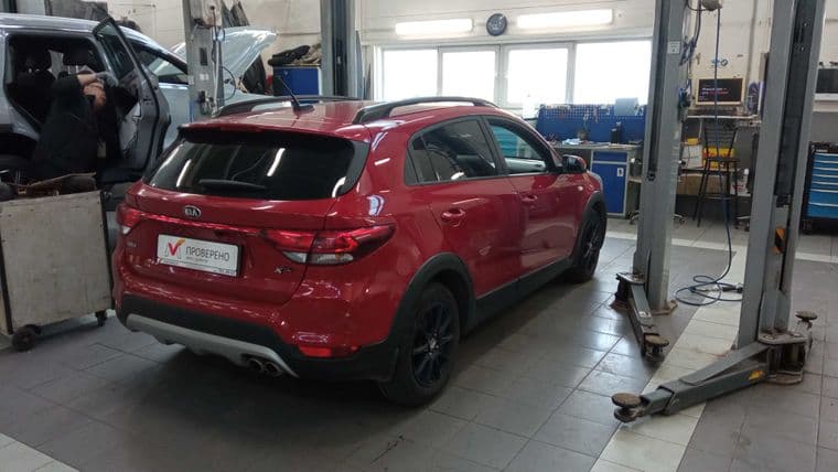 KIA Rio X-Line, 2018 - вид 2