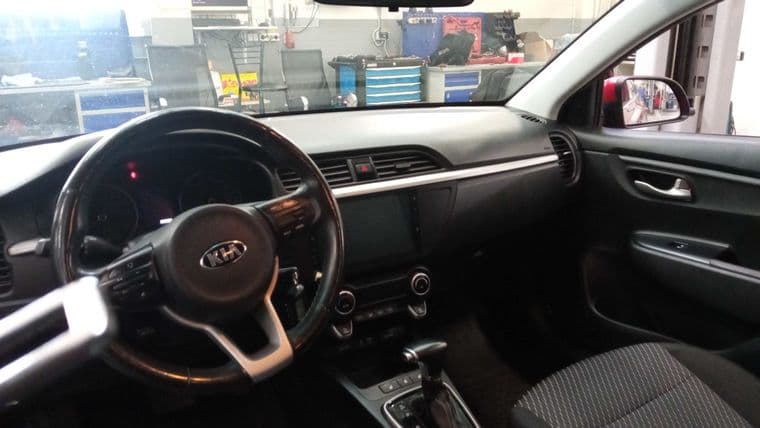 KIA Rio X-Line, 2018 - вид 4