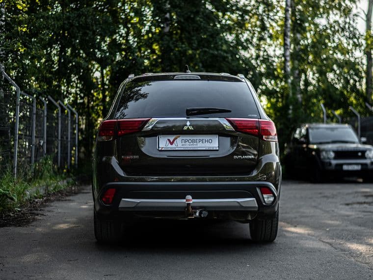 Mitsubishi Outlander, 2018 - вид 3