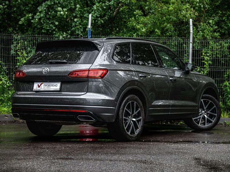 Volkswagen Touareg, 2019 - вид 1