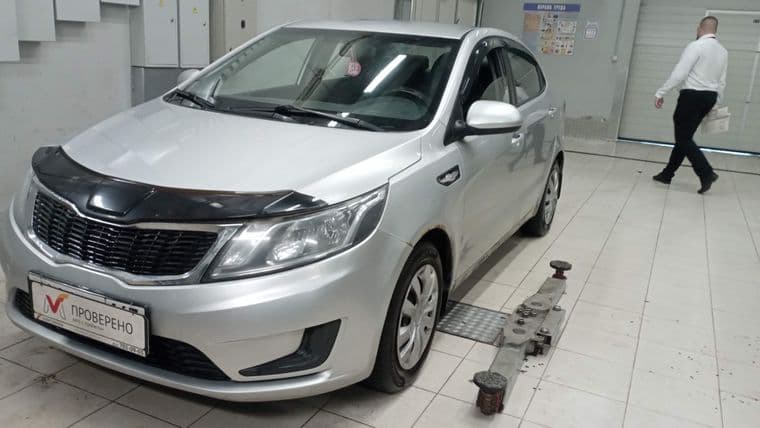 KIA Rio 2012 года, 219 772 км - вид 1