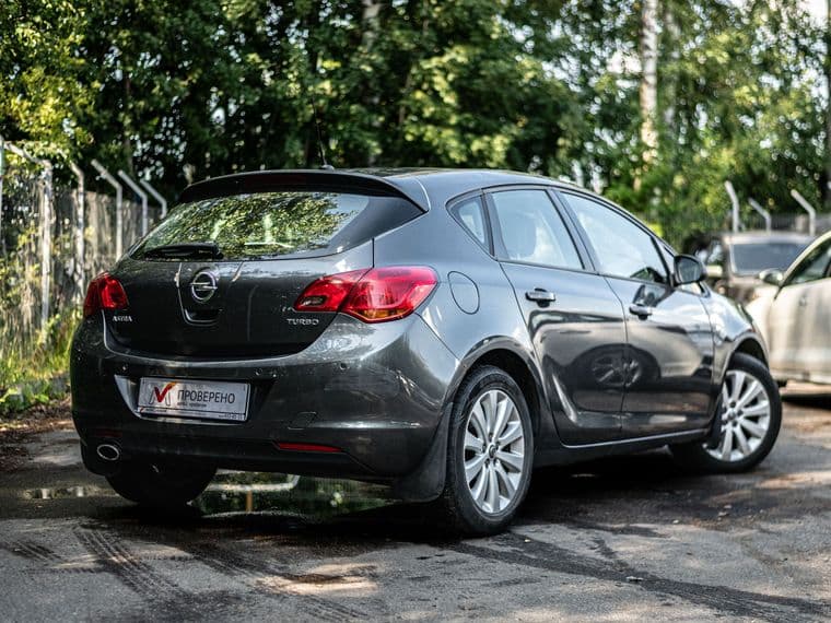 Opel Astra, 2011 - вид 1