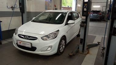Hyundai Solaris 2013 года, 215 266 км - вид 1