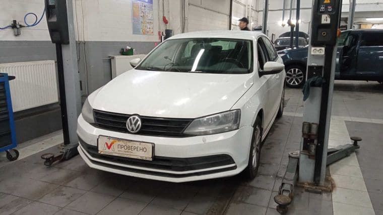 Volkswagen Jetta, 2016