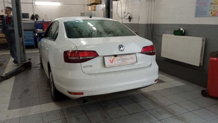 Volkswagen Jetta, 2016 - вид 3