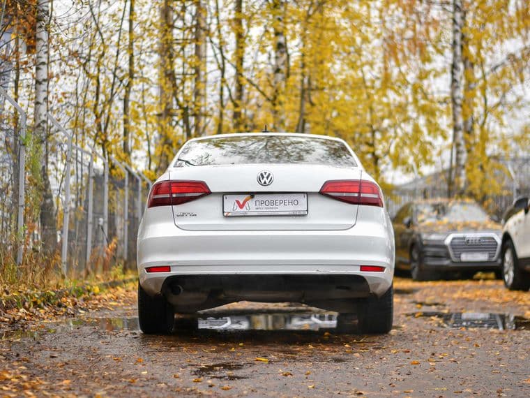 Volkswagen Jetta, 2016 - вид 3