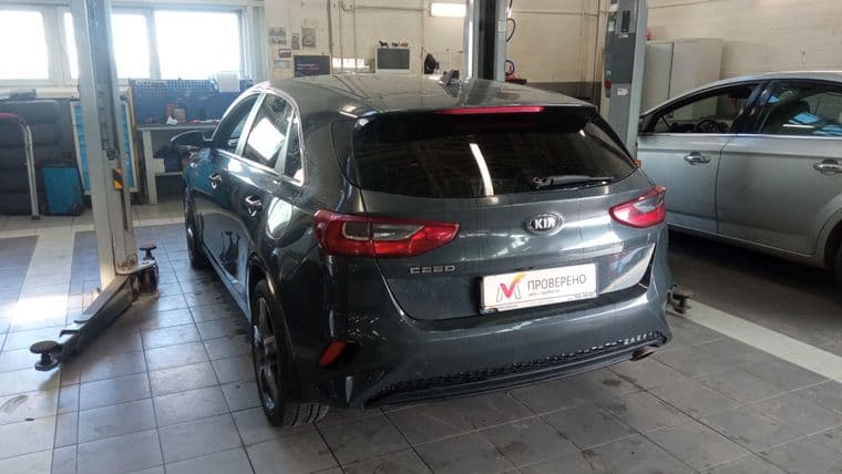 Kia Ceed, 2018 - вид 3