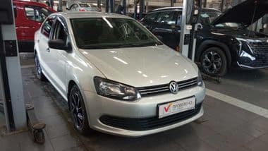 Volkswagen Polo 2012 года, 137 534 км - вид 2