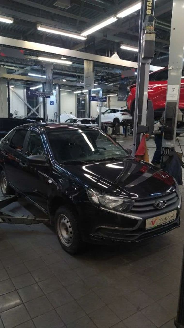 ВАЗ (LADA) Granta 2020 года, 86 589 км - вид 2