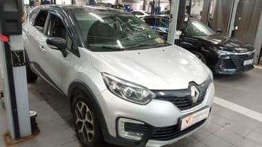 Renault Kaptur 2018 года, 116 165 км - вид 2