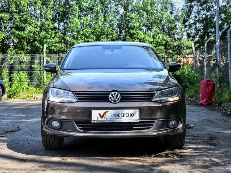 Volkswagen Jetta, 2011 - вид 2