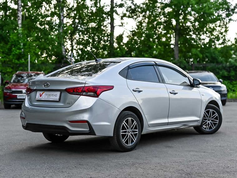 Hyundai Solaris 2019 года, 187 649 км - вид 2