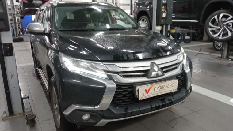 Mitsubishi Pajero Sport 2019 года, 163 000 км - вид 2