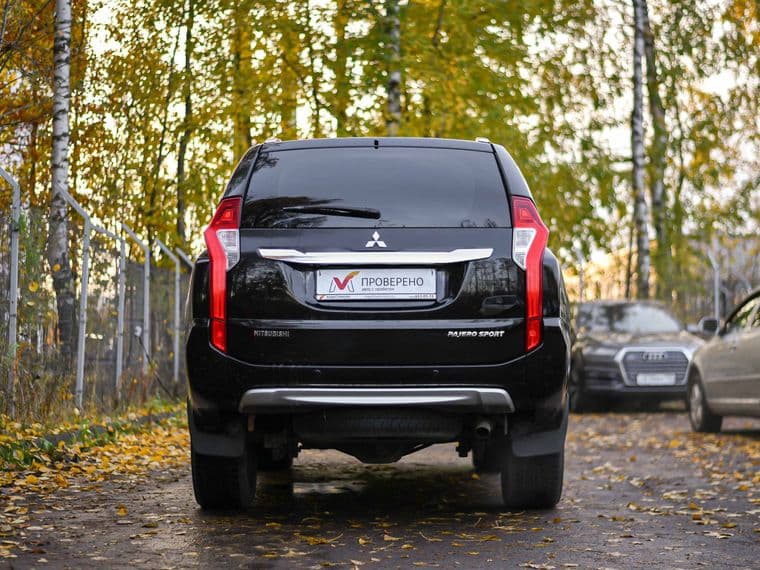 Mitsubishi Pajero Sport, 2019 - вид 3