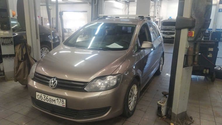 Volkswagen Golf Plus 2013 года, 286 807 км | VIN 66302 - вид 1