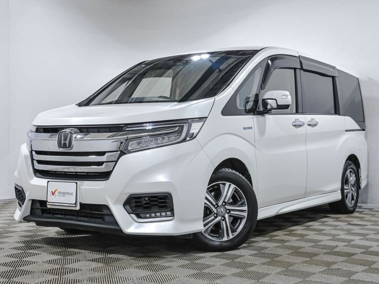 Honda Stepwgn, 2018 - вид 2