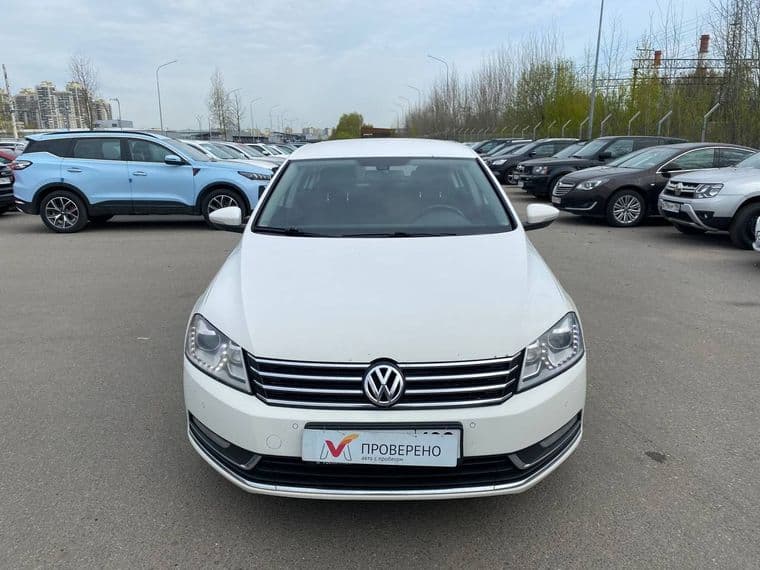 Volkswagen Passat, 2012 - вид 1