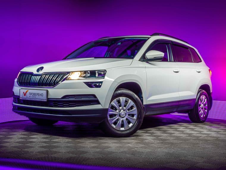 Skoda Karoq, 2021