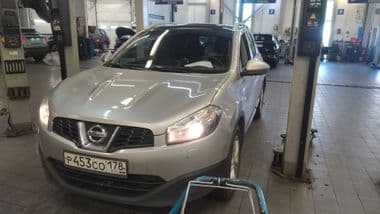 Nissan Qashqai+2 2013 года, 247 837 км - вид 1