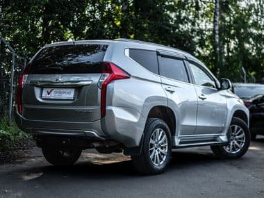 Mitsubishi Pajero Sport 2017 года, 152 108 км - вид 2