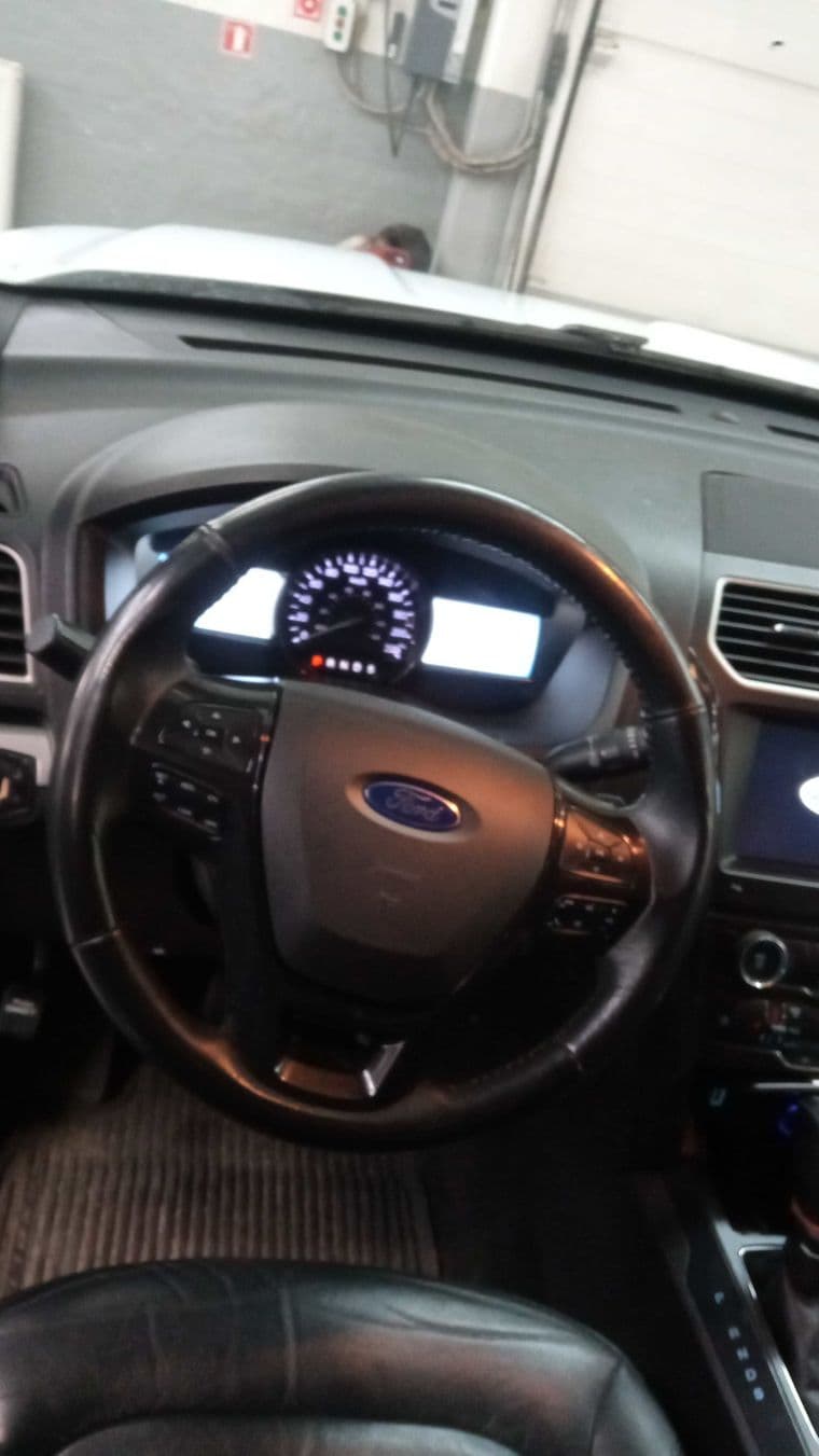 Ford Explorer, 2017 - вид 4