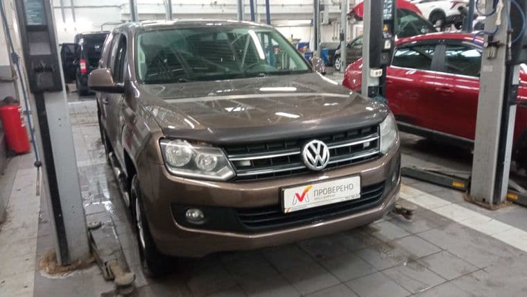 Volkswagen Amarok 2015 года, 356 029 км - вид 2