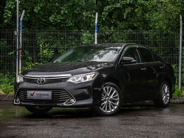 Toyota Camry, 2015