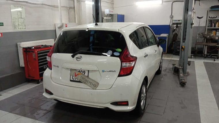 Nissan Note, 2019 - вид 3