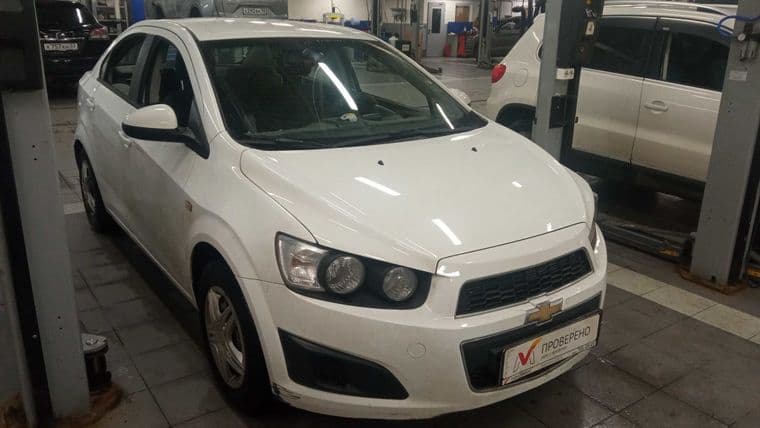 Chevrolet Aveo, 2014 - вид 1