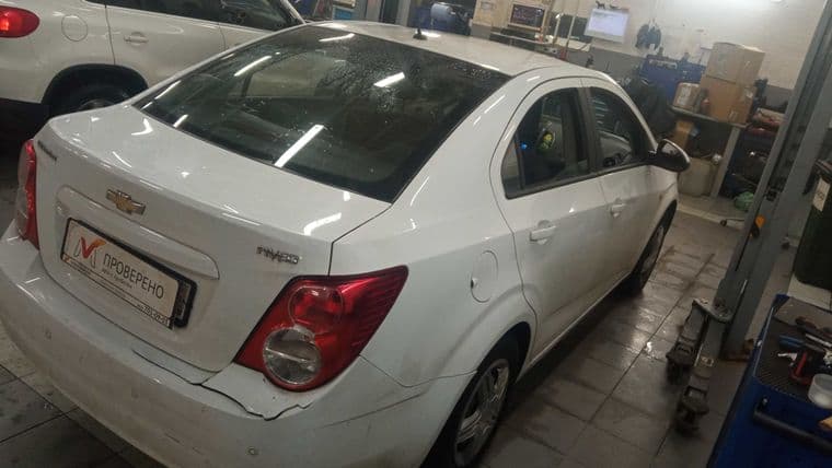 Chevrolet Aveo, 2014 - вид 2