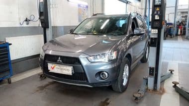 Mitsubishi Outlander 2012 года, 189 515 км - вид 1