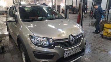 Renault Sandero Stepway 2018 года, 44 855 км - вид 2