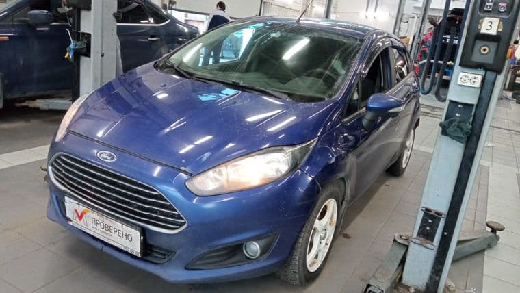 Ford Fiesta 2016 года, 295 712 км - вид 1