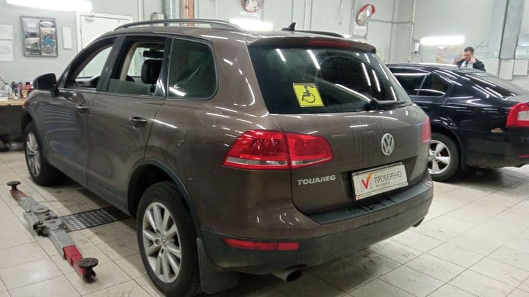 Volkswagen Touareg, 2013 - вид 3