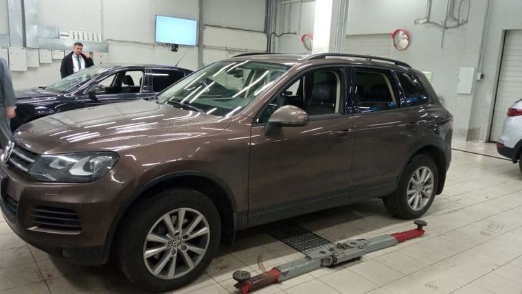 Volkswagen Touareg, 2013