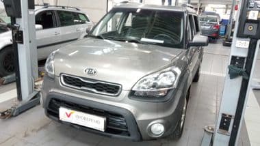 KIA Soul 2012 года, 130 764 км - вид 1