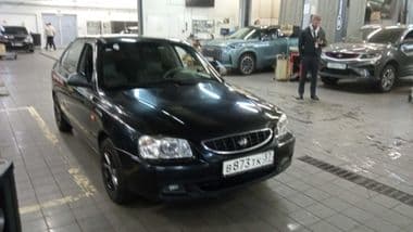 Hyundai Accent 2006 года, 150 000 км - вид 2