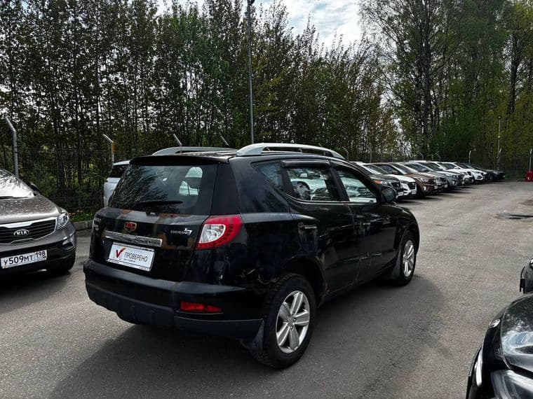Geely Emgrand X7, 2015 - вид 3