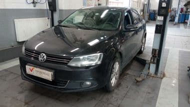Volkswagen Jetta 2013 года, 203 294 км - вид 1