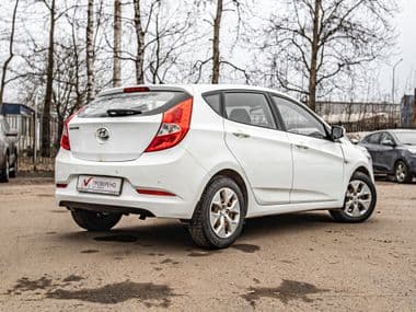 Hyundai Solaris 2016 года, 73 280 км - вид 2