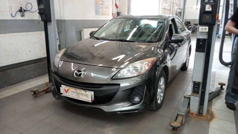 Mazda 3 2012 года, 240 998 км - вид 1