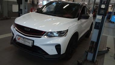 Geely Coolray 2022 года, 75 468 км - вид 1