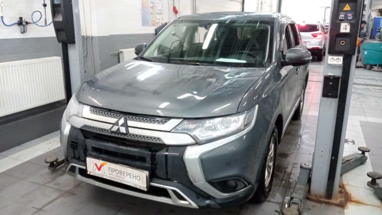 Mitsubishi Outlander, 2019