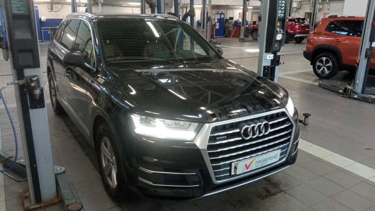 Audi Q7 2016 года, 209 960 км - вид 1