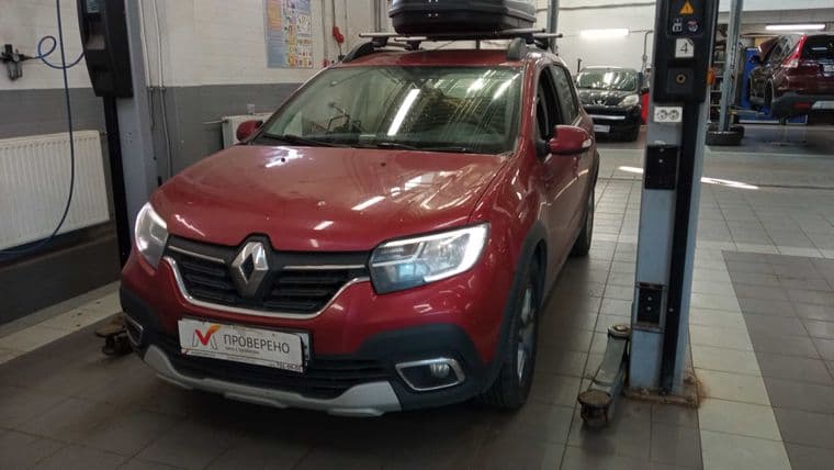 Renault Sandero Stepway 2021 года, 98 104 км - вид 1