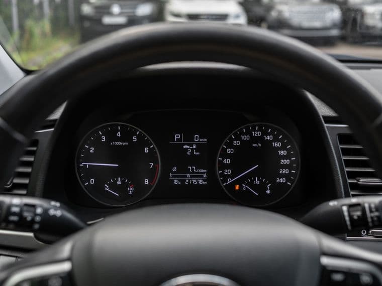 Hyundai Elantra, 2017 - вид 4