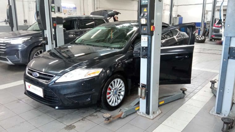 Ford Mondeo, 2012