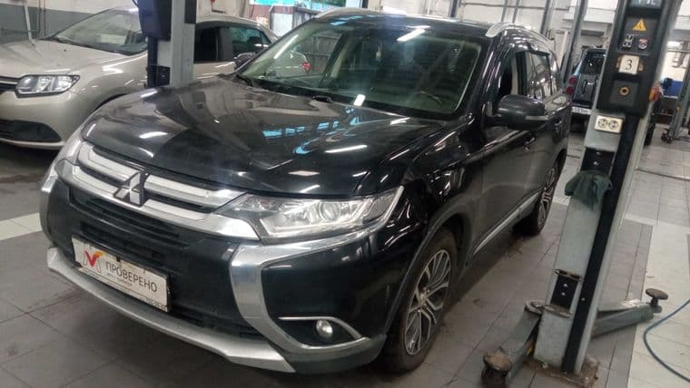 Mitsubishi Outlander 2017 года, 179 053 км - вид 2