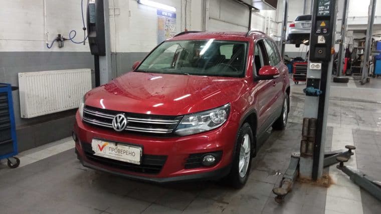 Volkswagen Tiguan 2014 года, 180 843 км | VIN 21353 - вид 1